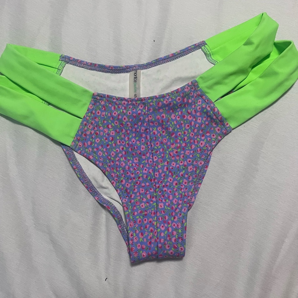 Montce small bottoms